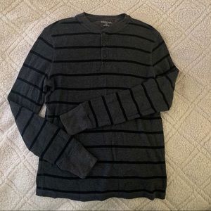 merona grey and black long sleeve tee